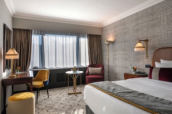 Superior Queen Room