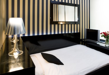 Standard Single Room, 1 Large Twin Bed