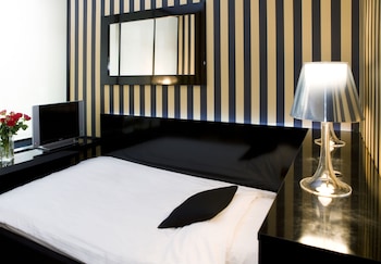 Standard Single Room, 1 Large Twin Bed