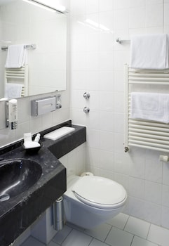 Standard Single Room, 1 Large Twin Bed