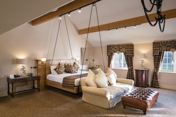 Suite, 1 King Bed, Non Smoking, Sauna