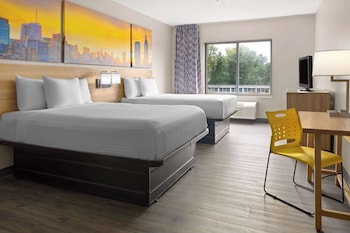 Suite, 2 Queen Beds, Non Smoking