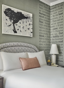 Standard Room, 1 Queen Bed