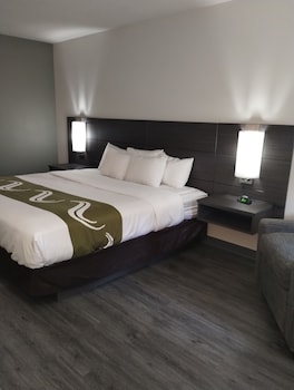 Standard Room, 1 King Bed, Non Smoking
