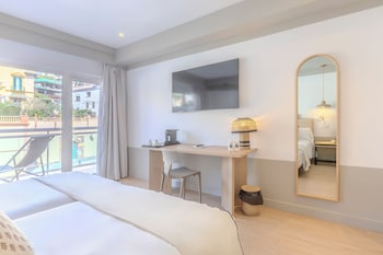 Superior Double or Twin Room, Balcony