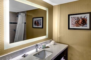 Room, 1 King Bed, Balcony