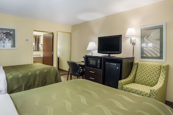 Standard Room, 2 Queen Beds, Non Smoking