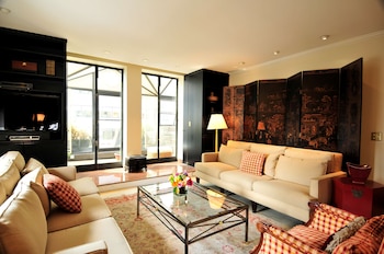Suite, 3 Bedrooms