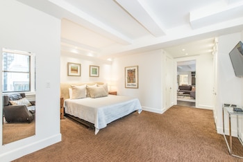 Suite, 1 King Bed