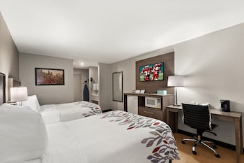 Deluxe Room, 2 Double Beds (Smoke Free)