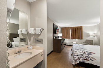 Superior Room, 1 King Bed (Smoke Free)