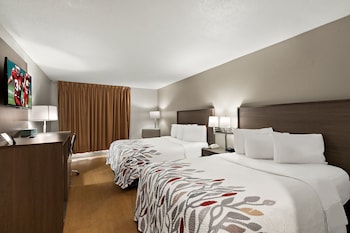 Deluxe Room, 2 Double Beds (Smoke Free)