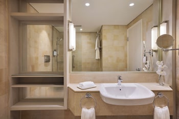 Room, Balcony (Guest Room,  King Bed)