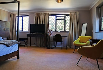 Riverview Suite
