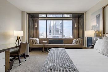 Suite, 1 King Bed