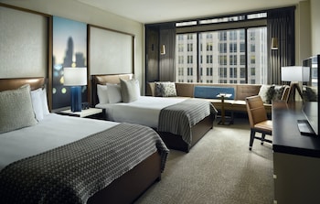 Club Room, 2 Queen Beds