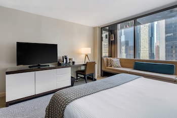Deluxe Room, 1 King Bed
