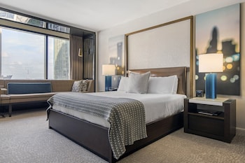 Club Room, 1 King Bed