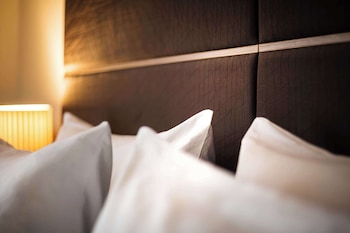 Premium Room, 1 King Bed