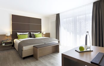 Premium Room, 1 King Bed