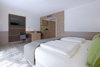 Premium Room, 1 King Bed