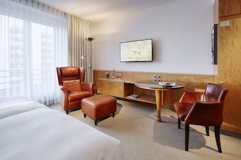 Deluxe Room, 1 Queen Bed