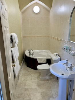 Classic Twin Room