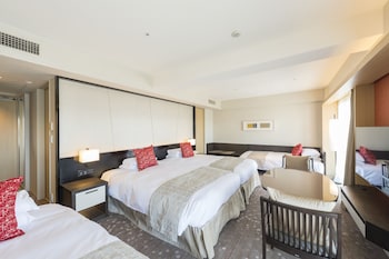 Luxury Hollywood Twin Room, Non Smoking A 44.4m2