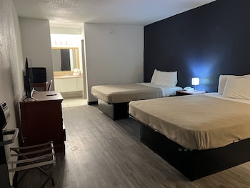 Room, 2 Double Beds, Non Smoking