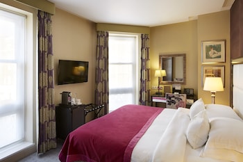 Superior Room, 1 Queen Bed (Plus)