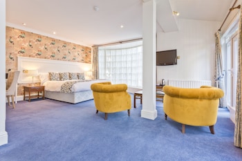 Junior Suite with Outdoor Seating
