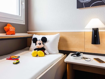 Double Room with Child Bed