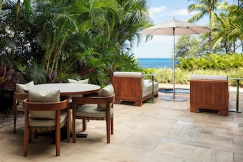 Club Room, Mobility Accessible (Deluxe | Outdoor Spa Tub | King)