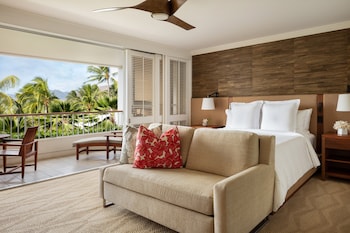 Room, Garden View