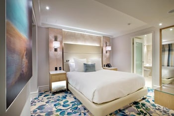 King Terrace Suite