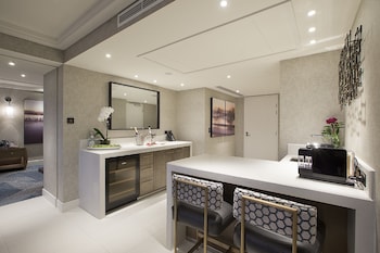Club Suite