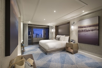 Club Suite