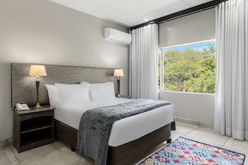 EXECUTIVE APARTMENT 1 X (QUEEN BED)