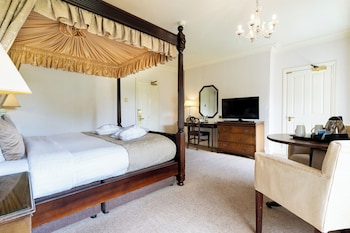 Heritage Four Poster Bedroom