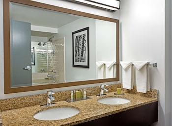 Junior Suite, 1 King Bed