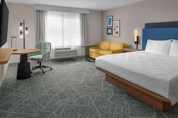 Studio, 1 King Bed, Accessible (Hearing)