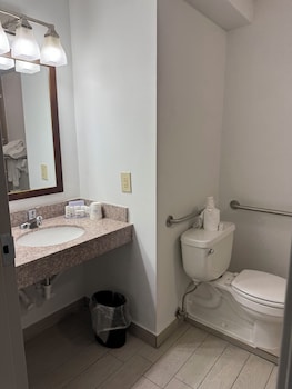 Room, 2 Queen Beds, Non Smoking