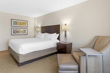 Deluxe Room, 1 King Bed