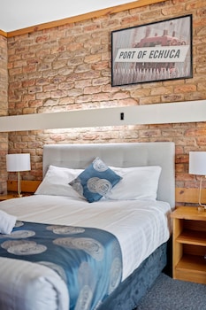 Room, 1 Queen Bed, Mobility Accessible