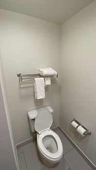 Standard Room, 2 Queen Beds, Non Smoking