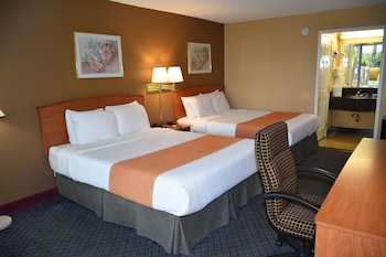 Deluxe Room, 2 Queen Beds, Non Smoking