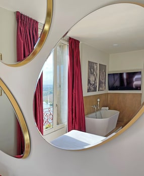Premium Double Room, 1 Queen Bed, River View
