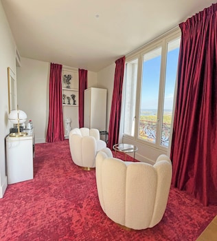 Premium Double Room, 1 Queen Bed, River View
