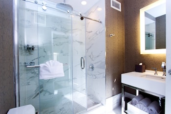 Standard Room, 2 Double Beds, Mobility Accessible