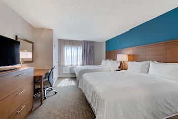 Suite, 1 Bedroom, Kitchen (2 Double Beds)
